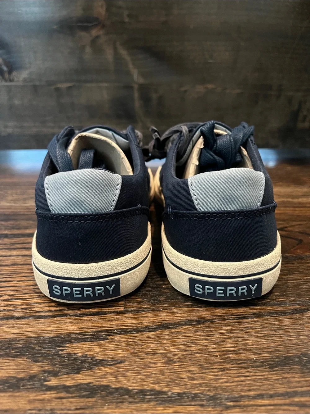 NEW Sperry Men's Navy Canvas Boat Shoes with Cream Sole